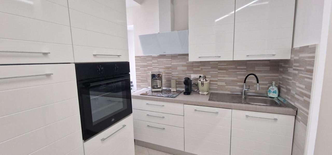 Appartamento B&B La Dimora Di Parthenope Napoli Eksteriør bilde
